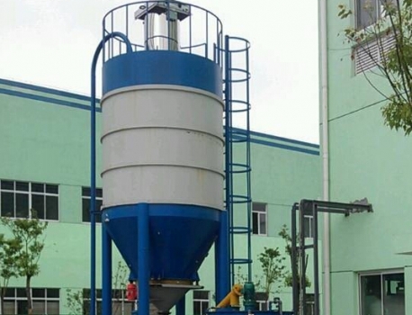 料倉功能及錘片粉碎機粉碎效果的影響因素