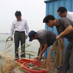 江蘇省射陽鹽場建立“發陽”牌飼料質量公信度檢測點